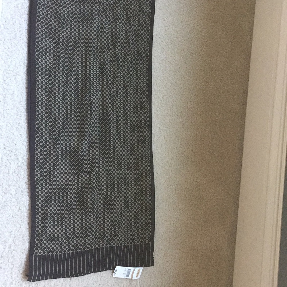 Brand New Talbots Scarf 100% silk